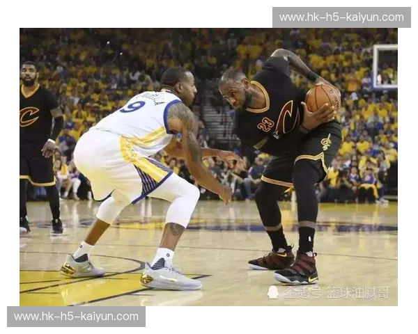 亚尔VS罗萨:光影交织的史诗,英雄的宿命对决 亚尔VS罗萨:光影交织的史诗,英雄的宿命对决